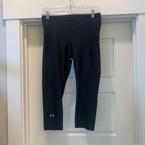 Under Armour heat gear compression capris